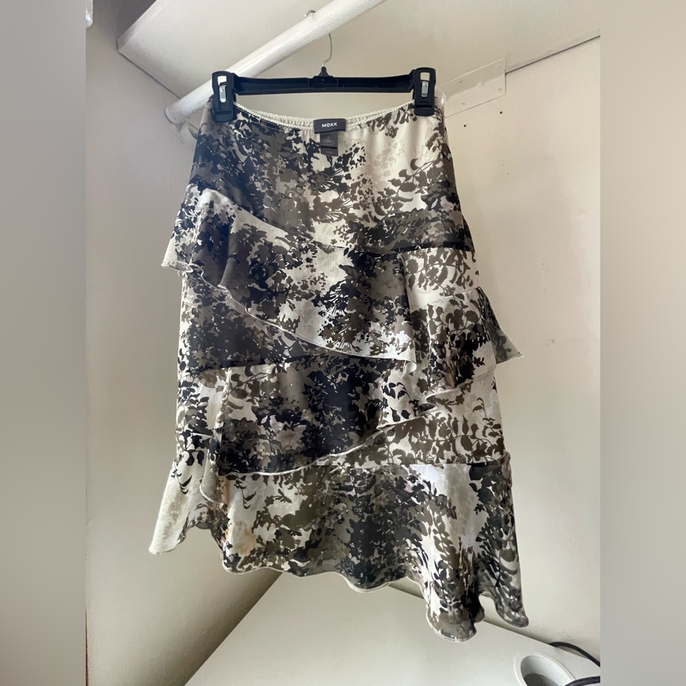 low rise early 2000s skirt

#lowrise #early2000s #y2k #lowriseskirt #2000sskirt